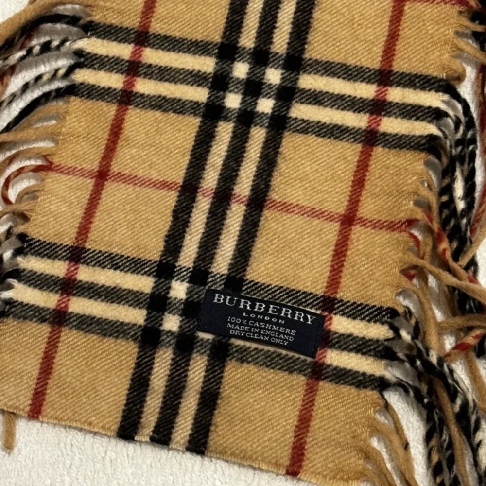 Authenticated Burberry London Cashmere Tan Red Black Plaid Fringe Scarf Unisex - Picture 13 of 13